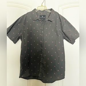 Boys collared button down shirt - size L